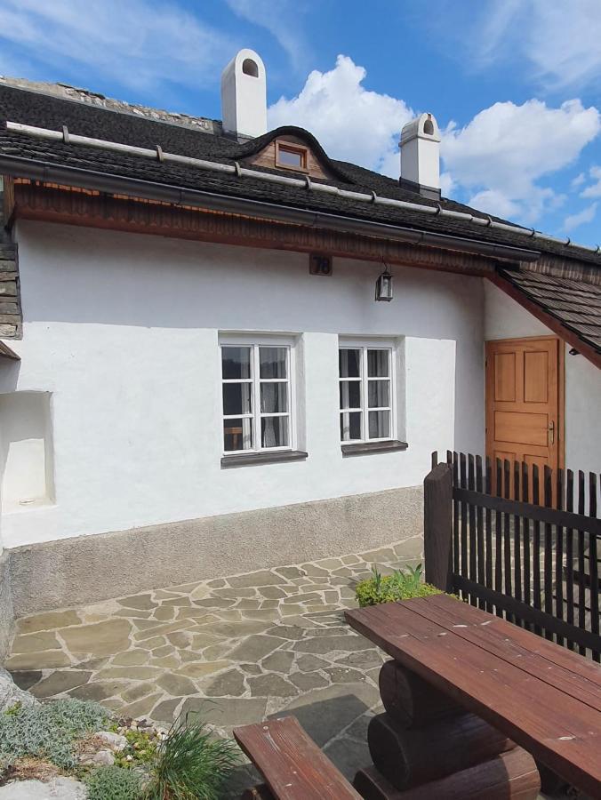 Stramberk V Kute Apartment Exterior photo